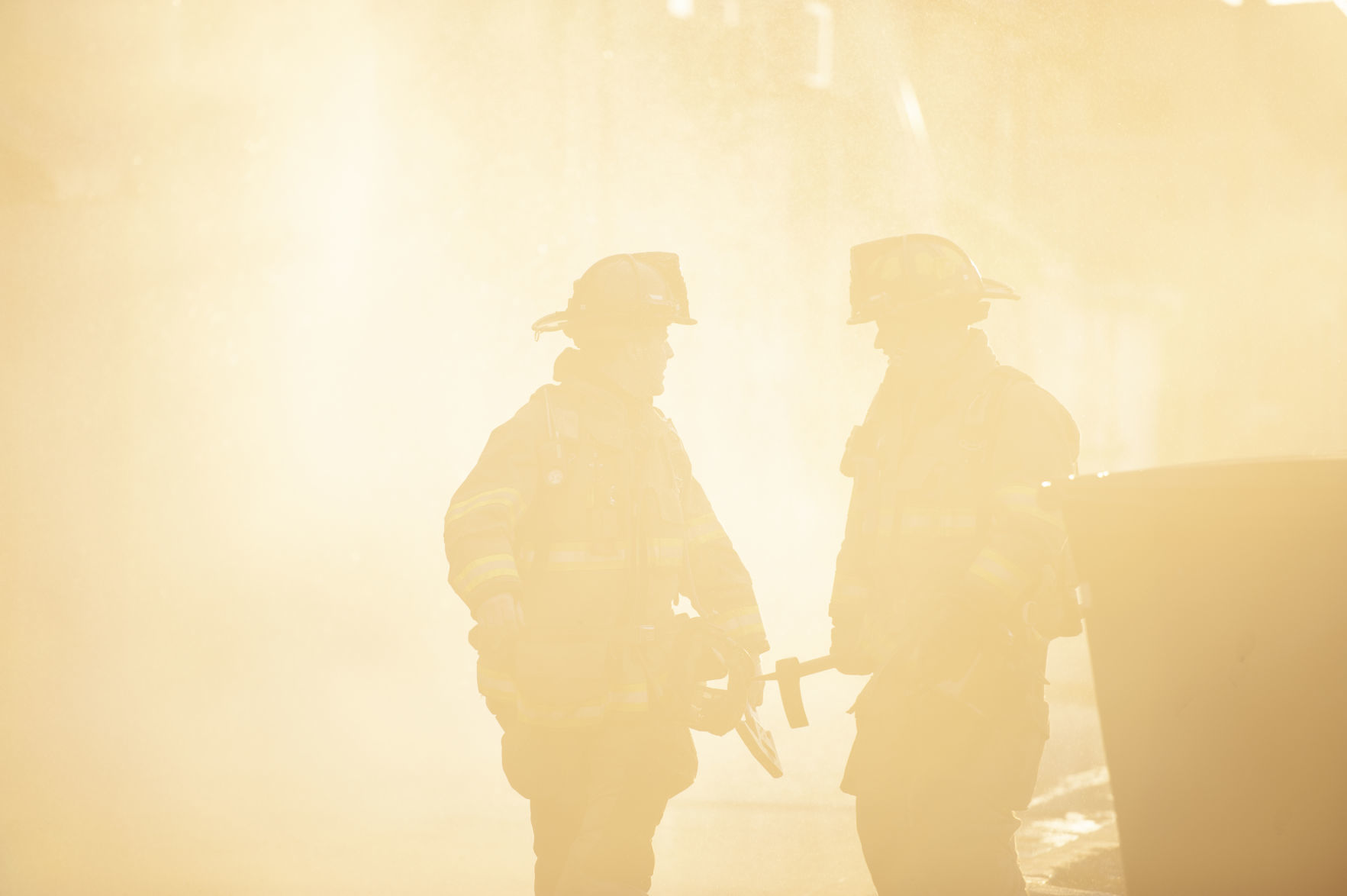 Shores Building Fire 16 (03/21/19)